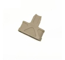Taktik M4/M16 hızlı şarjör çekme kauçuk kılıf 5.56 Mag